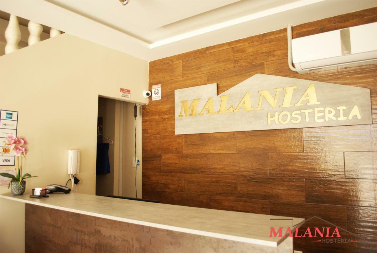 Hostal Malania Manta Exterior foto